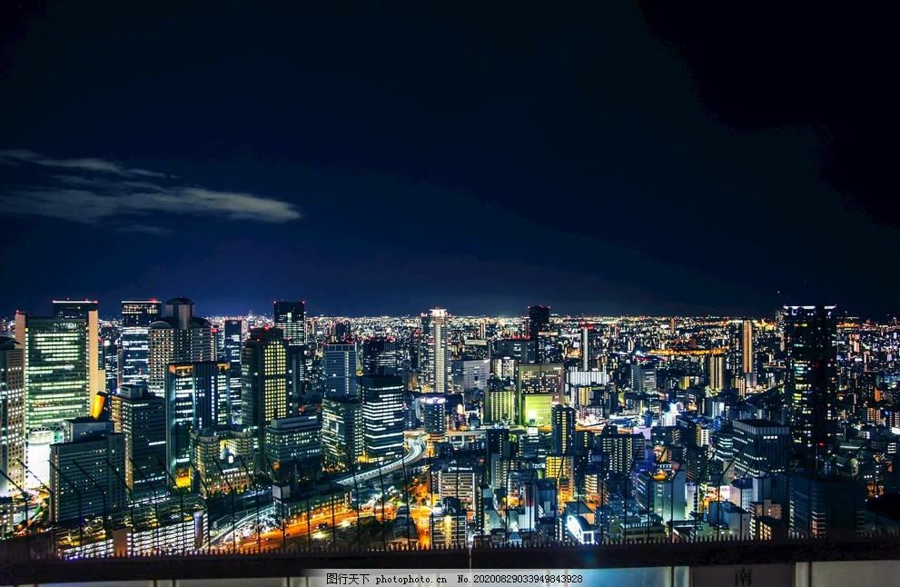 日本大阪梅田蓝天大厦夜景图片 旅游摄影 自然景观 图行天下素材网